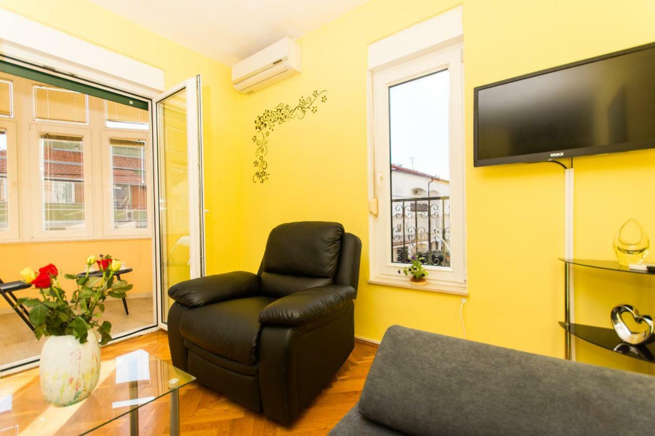 Apartman Ruza Apartment Trogir Exterior photo