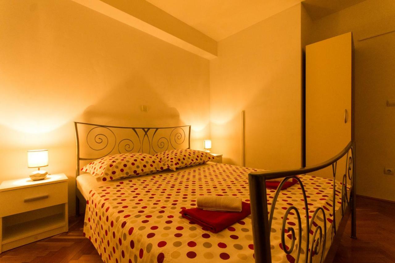 Apartman Ruza Apartment Trogir Exterior photo